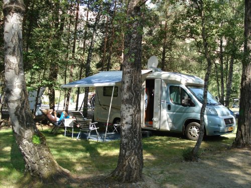 Camping Caravaneige Et Spa L&apos;iscle De Prelles